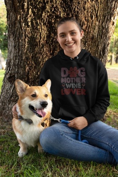 Dog Mom Wine Lover – Rhinestone Design