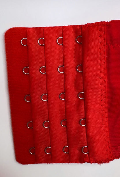 Red top band with silver ring eyelets