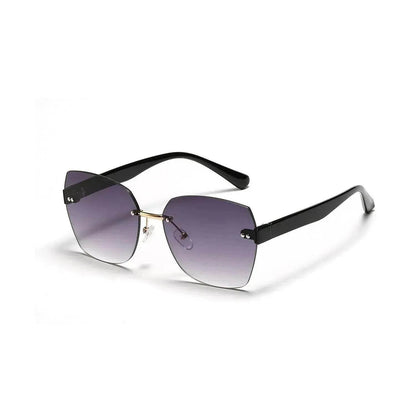 Women's sunglasses with black frame and purple tinted lenses