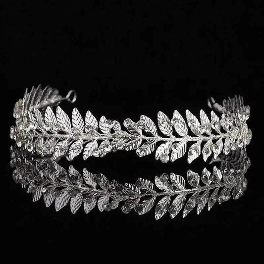 Women's Silver-plated Rhinestone Alloy Crown Tiara