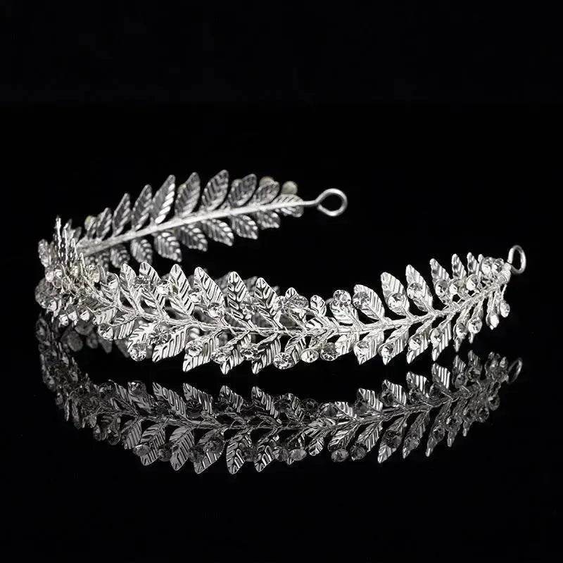 Women's Silver-plated Rhinestone Alloy Crown Tiara